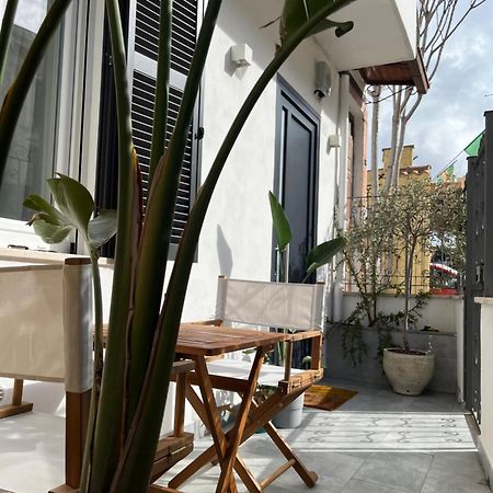 La Maison Appartement - A 200M Dal Porto Чивитавеккья Экстерьер фото